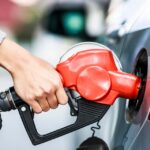 ガソリン価格が急騰→補助金で値下がりへ。でも安心するのはまだ早い理由